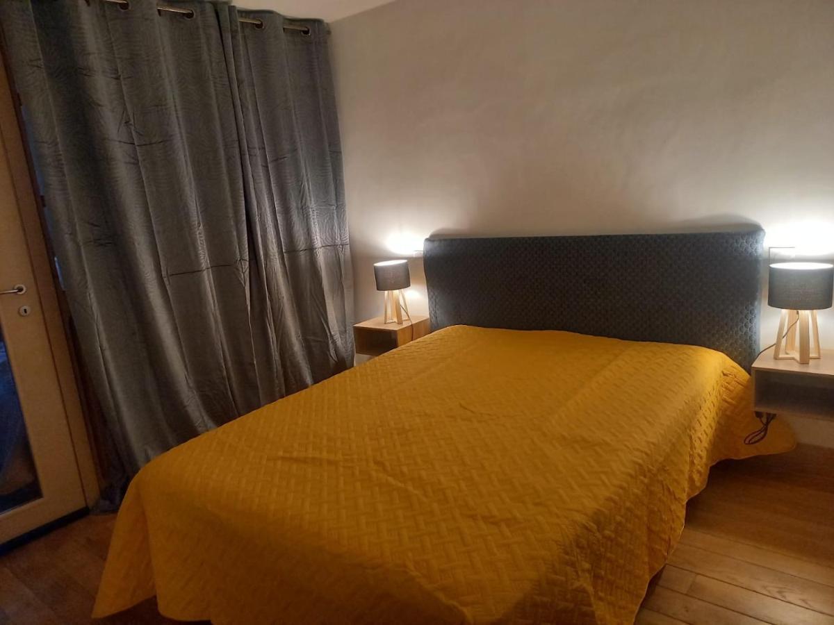 Appartement Centre Du Village Brides Les Bains Екстериор снимка