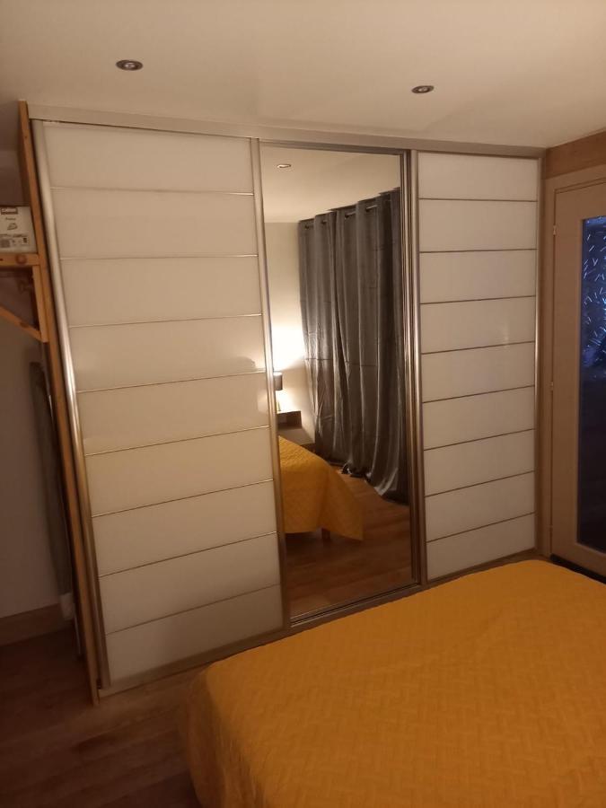 Appartement Centre Du Village Brides Les Bains Екстериор снимка